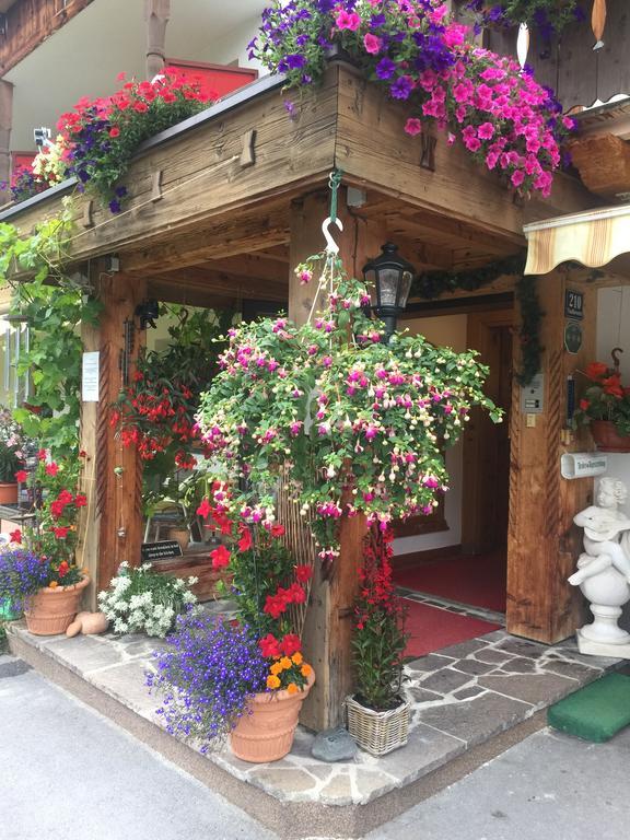 Hotel Olympia Pettneu am Arlberg Zewnętrze zdjęcie