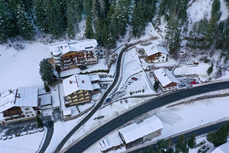Hotel Olympia Pettneu am Arlberg Zewnętrze zdjęcie